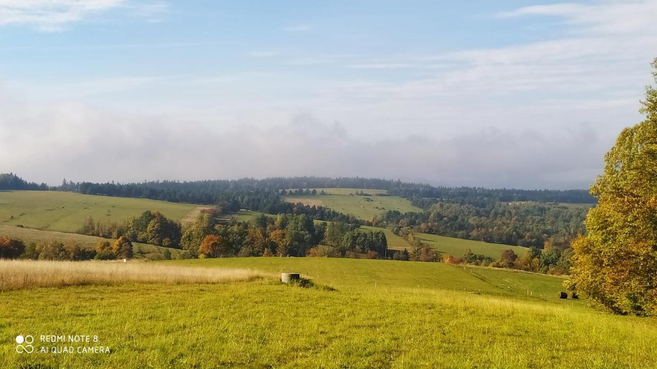 Kuznia Nowica Apartment Uscie Gorlickie Bagian luar foto